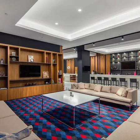 ホテル Hampton By Hilton Izmir Aliağa