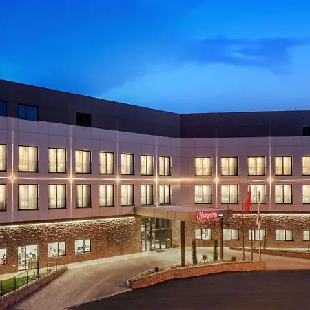 ホテル Hampton By Hilton Izmir 4*