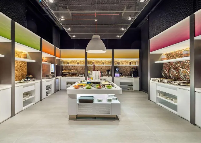 Otel Hampton By Hilton Izmir Aliaga