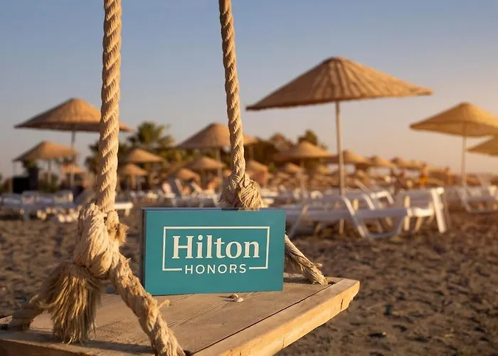 Hampton By Hilton Izmir Otel 4*