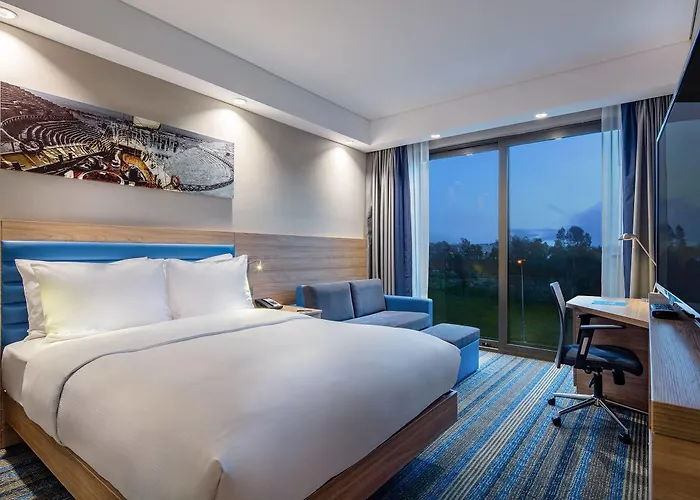 Otel Hampton By Hilton Izmir Aliaga