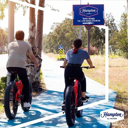 מלון Hampton By Hilton Izmir