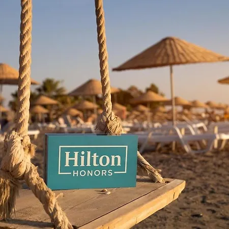 Hampton By Hilton Izmir 호텔 4*