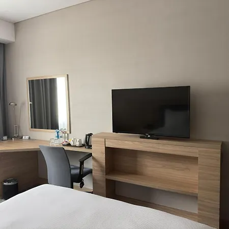 호텔 Hampton By Hilton Izmir