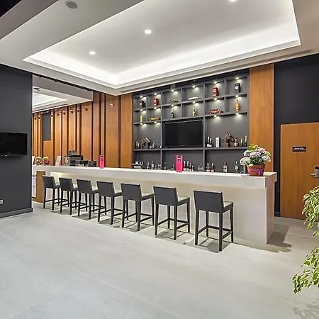 Hampton By Hilton Izmir