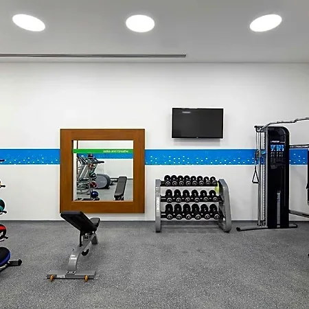Hampton By Hilton Izmir