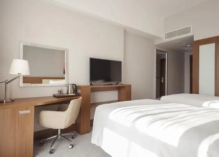 Hampton By Hilton Izmir Aliaga